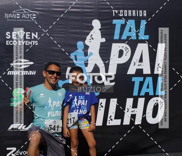 Buy your photos of the eventTAL PAI, TAL FILHO on Fotop