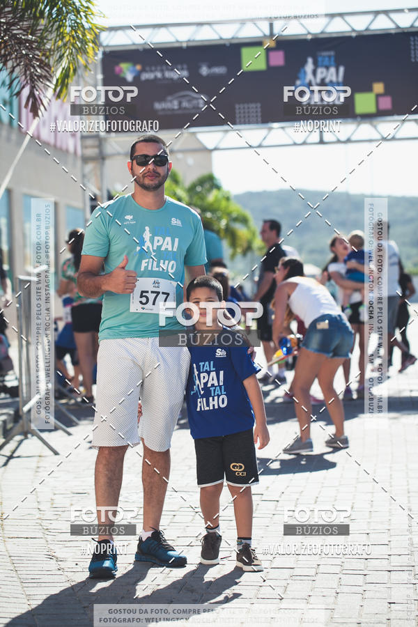 Buy your photos of the eventTAL PAI, TAL FILHO on Fotop
