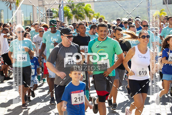 Buy your photos of the eventTAL PAI, TAL FILHO on Fotop