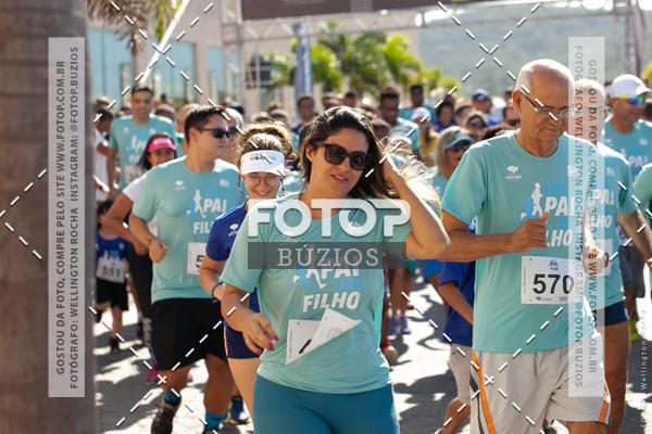 Buy your photos of the eventTAL PAI, TAL FILHO on Fotop