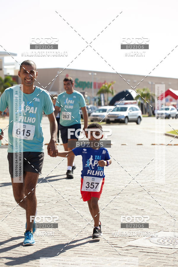 Buy your photos of the eventTAL PAI, TAL FILHO on Fotop