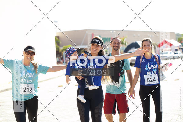 Buy your photos of the eventTAL PAI, TAL FILHO on Fotop