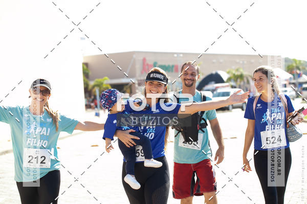 Buy your photos of the eventTAL PAI, TAL FILHO on Fotop