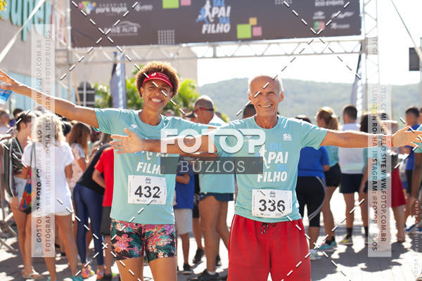 Buy your photos of the eventTAL PAI, TAL FILHO on Fotop