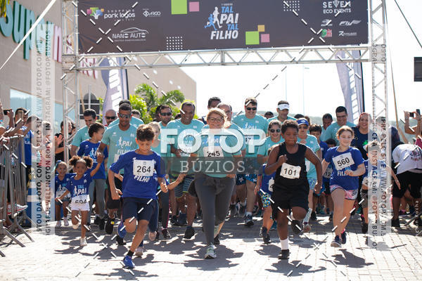 Buy your photos of the eventTAL PAI, TAL FILHO on Fotop