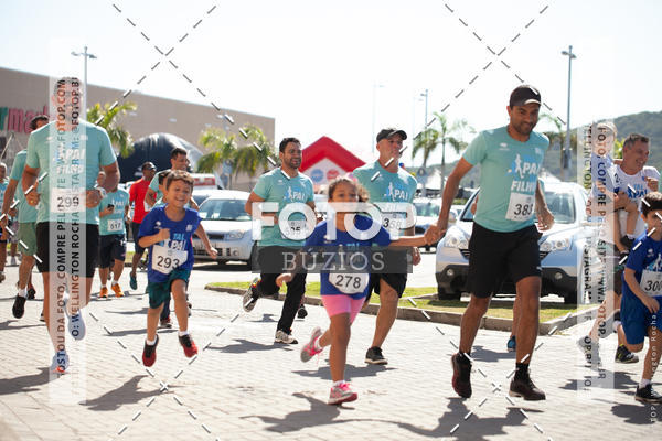 Buy your photos of the eventTAL PAI, TAL FILHO on Fotop