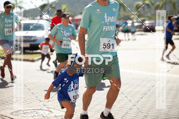 Buy your photos of the eventTAL PAI, TAL FILHO on Fotop