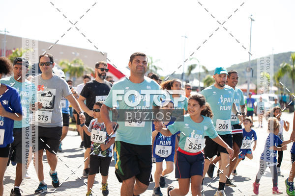 Buy your photos of the eventTAL PAI, TAL FILHO on Fotop