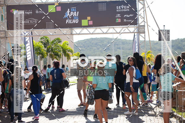 Buy your photos of the eventTAL PAI, TAL FILHO on Fotop