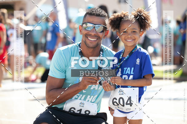 Buy your photos of the eventTAL PAI, TAL FILHO on Fotop
