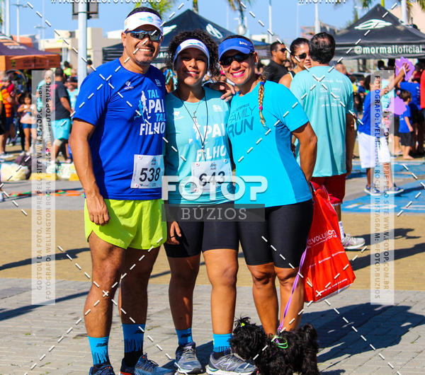 Buy your photos of the eventTAL PAI, TAL FILHO on Fotop