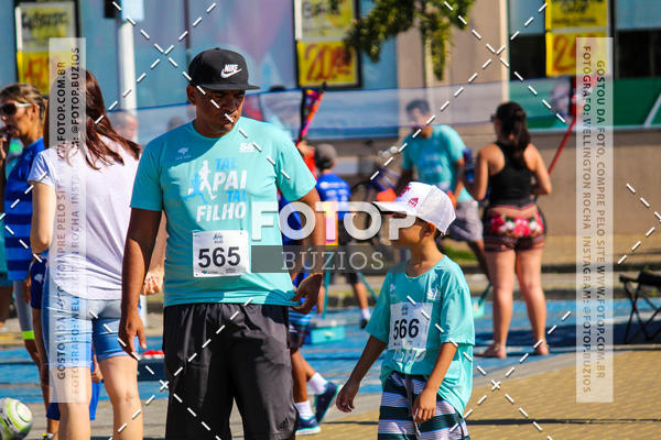 Buy your photos of the eventTAL PAI, TAL FILHO on Fotop