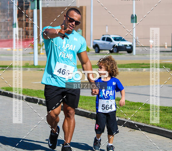 Buy your photos of the eventTAL PAI, TAL FILHO on Fotop