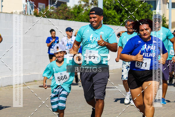 Buy your photos of the eventTAL PAI, TAL FILHO on Fotop