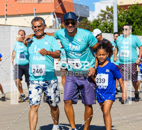 Buy your photos of the eventTAL PAI, TAL FILHO on Fotop