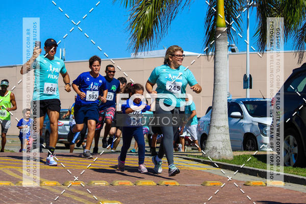 Buy your photos of the eventTAL PAI, TAL FILHO on Fotop