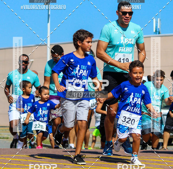 Buy your photos of the eventTAL PAI, TAL FILHO on Fotop