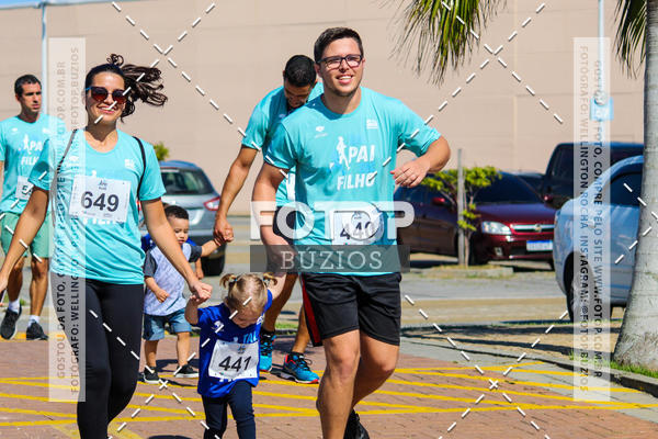 Buy your photos of the eventTAL PAI, TAL FILHO on Fotop