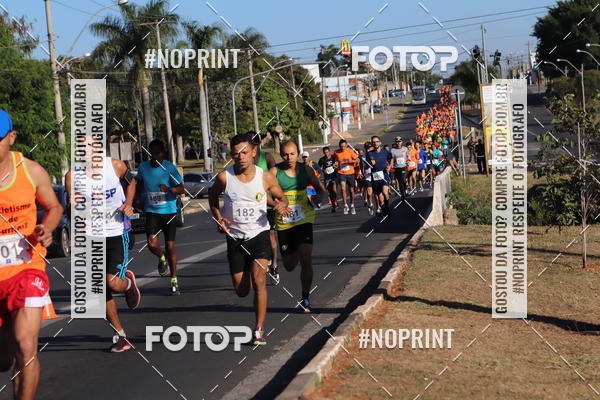 Buy your photos of the event2 Corrida e Caminhada Quebrando o Silncio on Fotop
