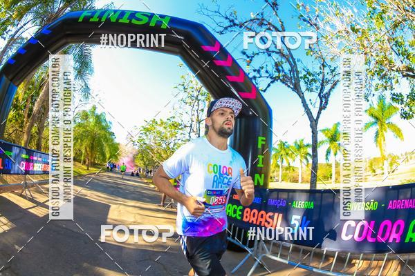 Buy your photos of the eventColor Race Brasil - Campinas on Fotop