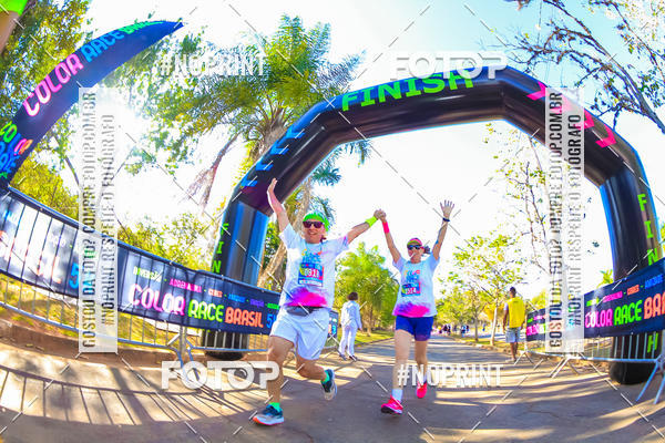 Buy your photos of the eventColor Race Brasil - Campinas on Fotop