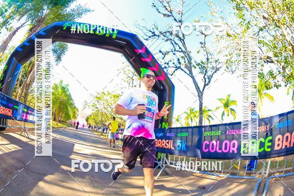 Buy your photos of the eventColor Race Brasil - Campinas on Fotop