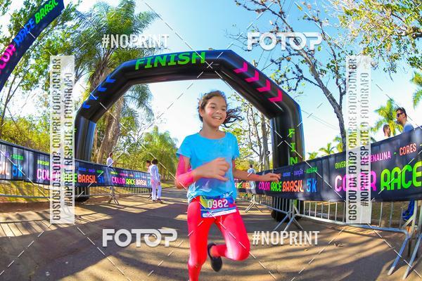 Buy your photos of the eventColor Race Brasil - Campinas on Fotop
