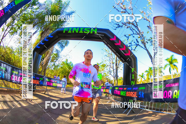 Buy your photos of the eventColor Race Brasil - Campinas on Fotop