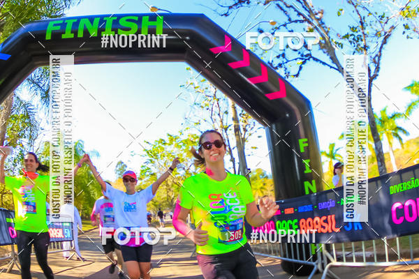Buy your photos of the eventColor Race Brasil - Campinas on Fotop