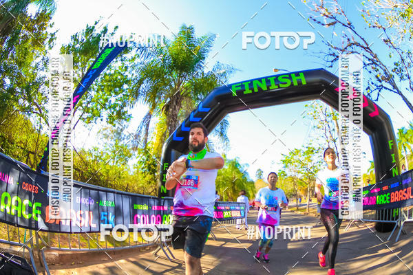 Buy your photos of the eventColor Race Brasil - Campinas on Fotop