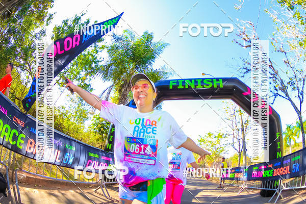 Buy your photos of the eventColor Race Brasil - Campinas on Fotop