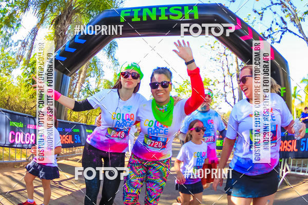 Buy your photos of the eventColor Race Brasil - Campinas on Fotop