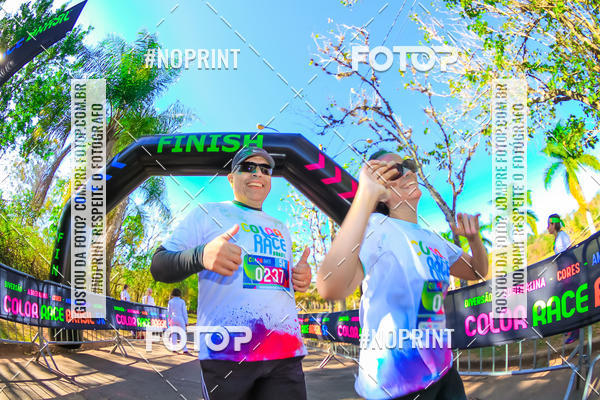 Buy your photos of the eventColor Race Brasil - Campinas on Fotop
