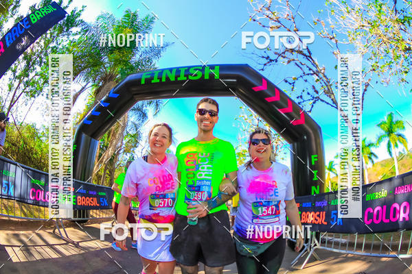 Buy your photos of the eventColor Race Brasil - Campinas on Fotop