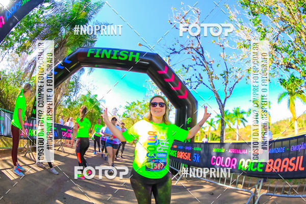 Buy your photos of the eventColor Race Brasil - Campinas on Fotop