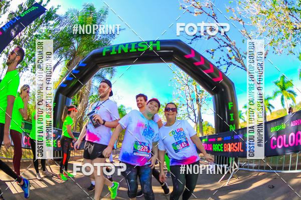 Buy your photos of the eventColor Race Brasil - Campinas on Fotop