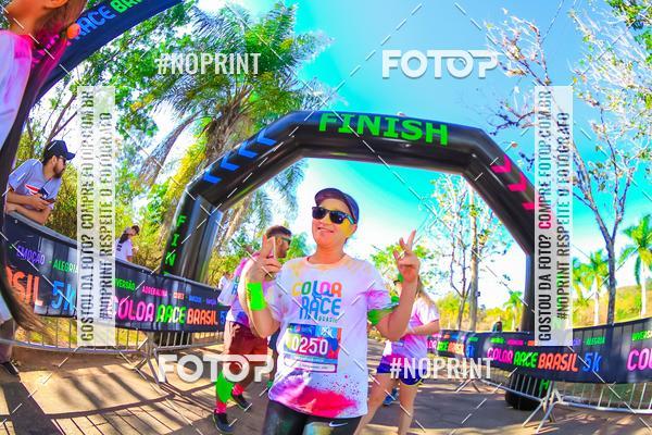 Buy your photos of the eventColor Race Brasil - Campinas on Fotop