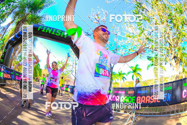 Buy your photos of the eventColor Race Brasil - Campinas on Fotop