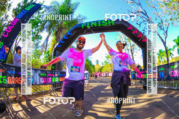 Buy your photos of the eventColor Race Brasil - Campinas on Fotop