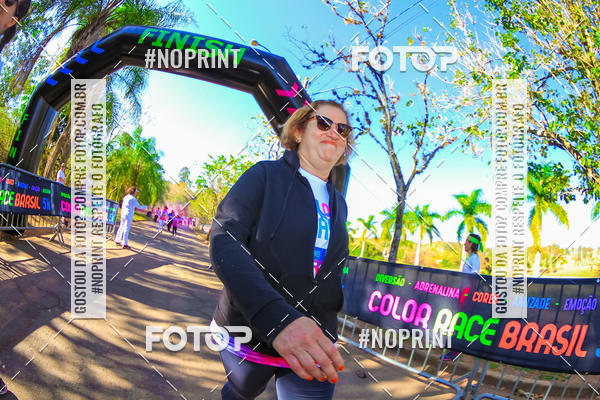 Buy your photos of the eventColor Race Brasil - Campinas on Fotop