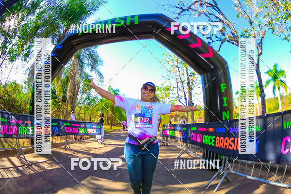 Buy your photos of the eventColor Race Brasil - Campinas on Fotop
