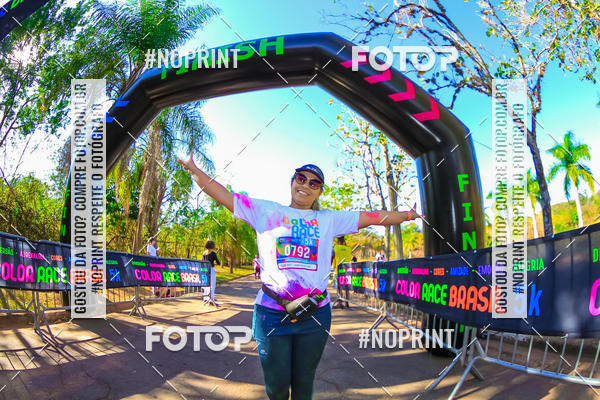 Buy your photos of the eventColor Race Brasil - Campinas on Fotop