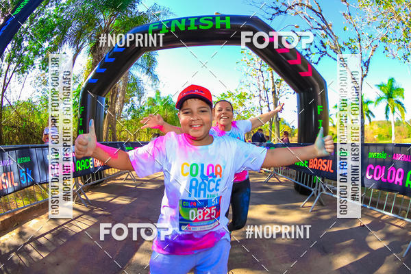 Compre as suas fotos do eventoColor Race Brasil - Campinas no Fotop