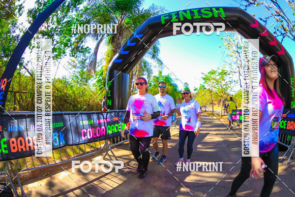 Compre as suas fotos do eventoColor Race Brasil - Campinas no Fotop
