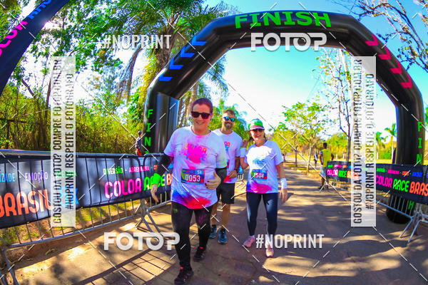 Compre as suas fotos do eventoColor Race Brasil - Campinas no Fotop