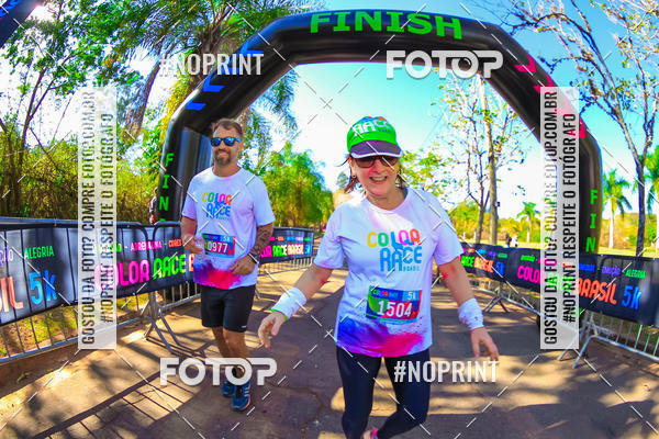 Compre as suas fotos do eventoColor Race Brasil - Campinas no Fotop