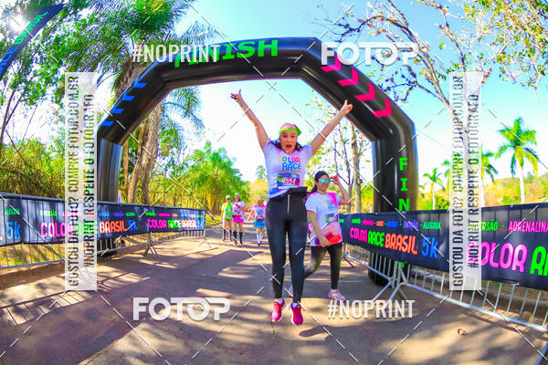 Compre as suas fotos do eventoColor Race Brasil - Campinas no Fotop