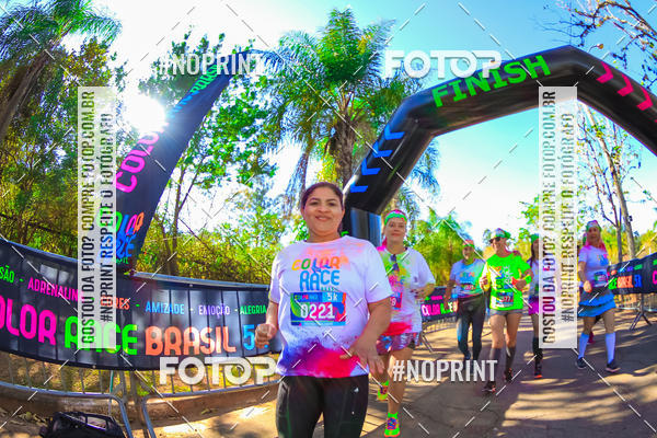 Compre as suas fotos do eventoColor Race Brasil - Campinas no Fotop