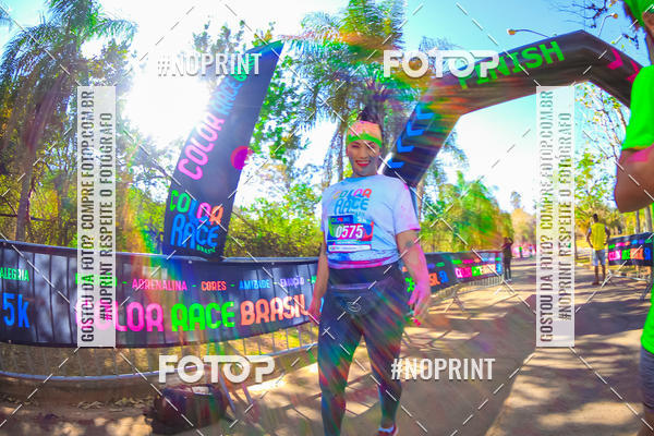 Compre as suas fotos do eventoColor Race Brasil - Campinas no Fotop