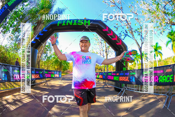 Buy your photos of the eventColor Race Brasil - Campinas on Fotop